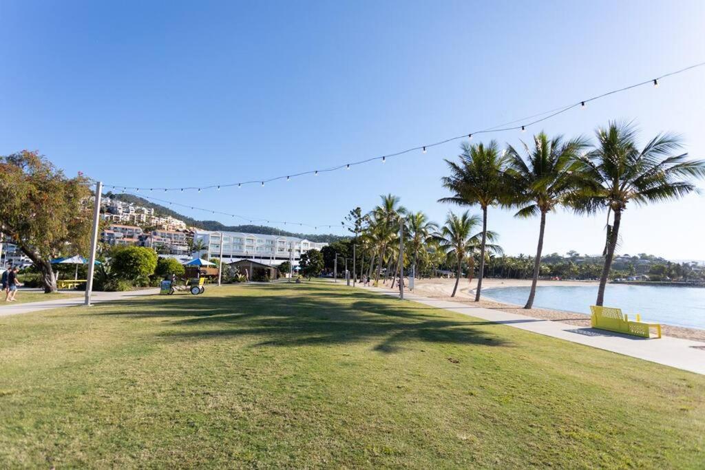 Ocean View 33A Studio Pool Ocean View Wifi Airlie Beach Exterior foto